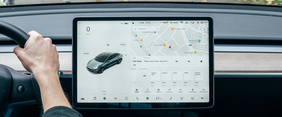 續(xù)保保險費率的上浮或者優(yōu)惠，與上一年度的出險次數(shù)及報賠金額息息相關(guān)。